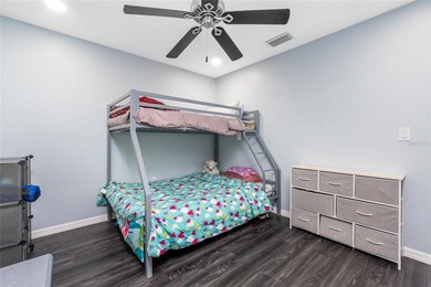 Discover Comfort & Convenience in the Heart of Port Charlotte! - photo 25