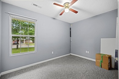Welcome home to this spacious 4-bedroom, 2-bath ranch offering - photo 29