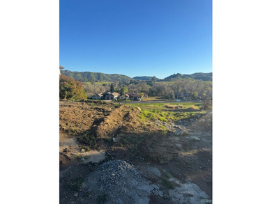 Exceptional opportunity to build your custom estate in one of - photo 2
