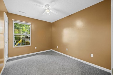 Welcome home to this spacious 4-bedroom, 2-bath ranch offering - photo 34