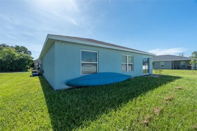 Discover Comfort & Convenience in the Heart of Port Charlotte! - photo 37