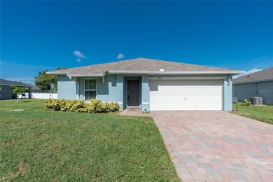Discover Comfort & Convenience in the Heart of Port Charlotte! - photo 42