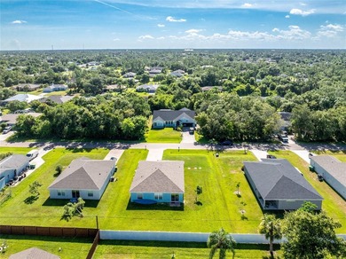 Discover Comfort & Convenience in the Heart of Port Charlotte! - photo 47