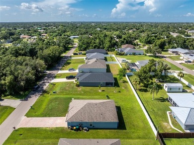 Discover Comfort & Convenience in the Heart of Port Charlotte! - photo 48