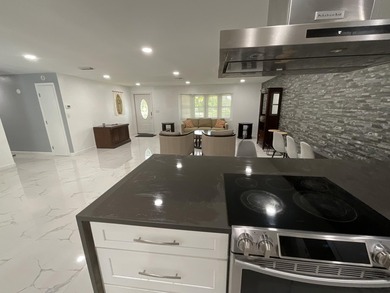 Immaculate MOVE IN READY! 5 bed/ 2baths house in Coral Springs - photo 10