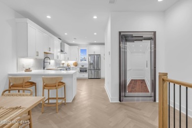 Located just off Broad Street, Azalea, Red Bank offers ultimate