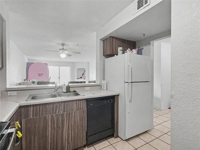 Charming 1-bedroom, 1-bath condo offering 861 Sq.ft of - photo 3