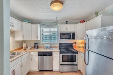 Welcome to Hilton Head Resort! This beautifully renovated - photo 12