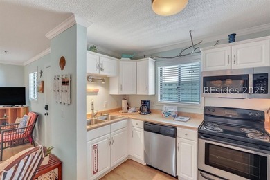 Welcome to Hilton Head Resort! This beautifully renovated - photo 13