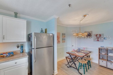 Welcome to Hilton Head Resort! This beautifully renovated - photo 15