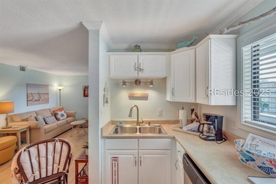 Welcome to Hilton Head Resort! This beautifully renovated - photo 17