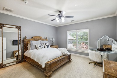 Welcome to this beautifully crafted two-story custom estate - photo 30