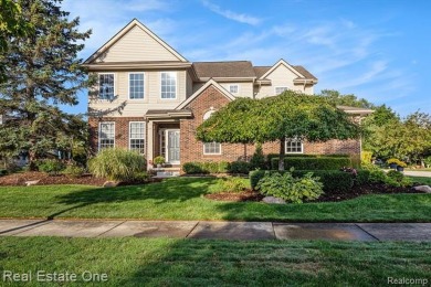 Lake Home Sale Pending in Howell, Michigan