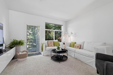 Welcome to Nature's Walk by Mosaic Homes in desirable Sullivan - photo 8