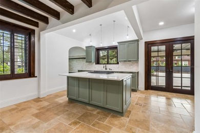 One of Sunset Park's rare surviving 1920s estate homes, this - photo 40