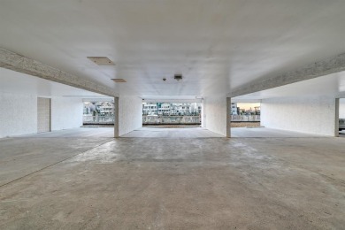 Welcome to an iconic and unrivaled escape at Harbor Point