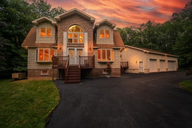 Lake Home For Sale in Pocono Lake, Pennsylvania