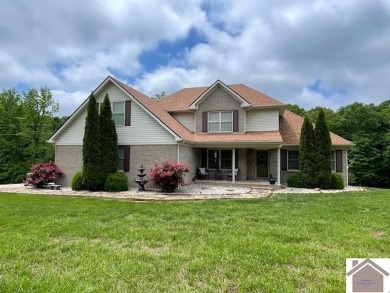 Lake Home For Sale in Cadiz, Kentucky