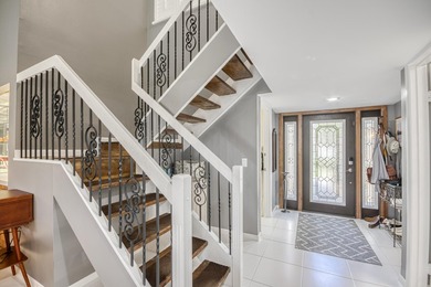 Welcome to this bright and peaceful 3BR/2.5BA home in the - photo 4