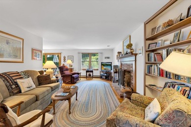 A West Dennis ''Jewel'' of a home. 34 Fisk Street offering three - photo 18