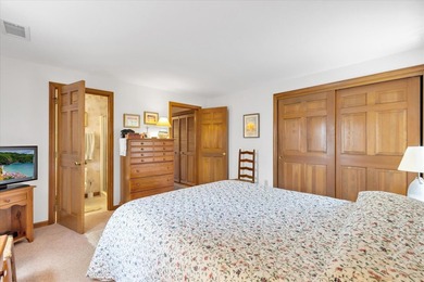 A West Dennis ''Jewel'' of a home. 34 Fisk Street offering three - photo 19