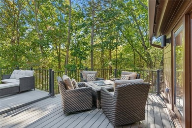 Nestled in the heart of the breathtaking Big Canoe mountain - photo 19