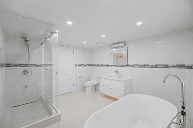 Located in the heart of Great Neck Village, this impeccably - photo 19