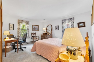 A West Dennis ''Jewel'' of a home. 34 Fisk Street offering three - photo 21
