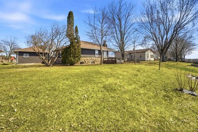 Enjoy lakeside living with this ranch home on Lake Winnebago - photo 23