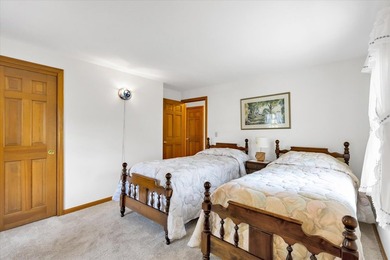 A West Dennis ''Jewel'' of a home. 34 Fisk Street offering three - photo 25