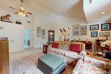 Live the ultimate lake lifestyle in the highly desirable Aqua - photo 26