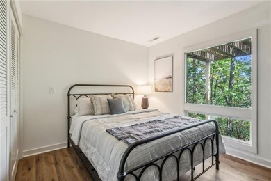 Nestled in the heart of the breathtaking Big Canoe mountain - photo 31