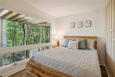 Nestled in the heart of the breathtaking Big Canoe mountain - photo 34