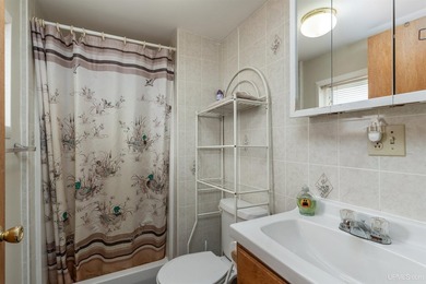 This charming four-unit resort on Lake Emily boasts 2,276 square - photo 34