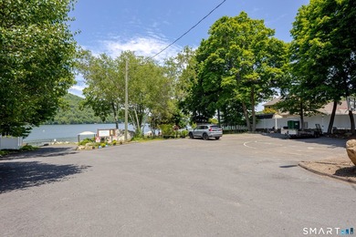 Live the ultimate lake lifestyle in the highly desirable Aqua - photo 36