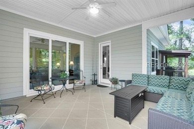 Discover the best of both worlds in this stunning custom home - photo 47