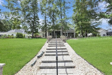 Discover the best of both worlds in this stunning custom home - photo 52