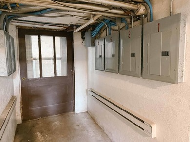 6~Unit Property. Exterior Parking. Great Investment Opportunity - photo 6