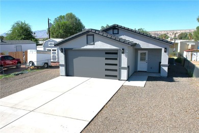 Colorado River - Mohave County Home For Sale in Bullhead City Arizona
