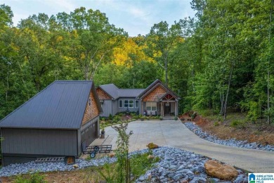 Lake Home For Sale in Ohatchee, Alabama