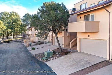 Beautifully upgraded & fully furnished, this 3-bedroom, 3-bath - photo 3