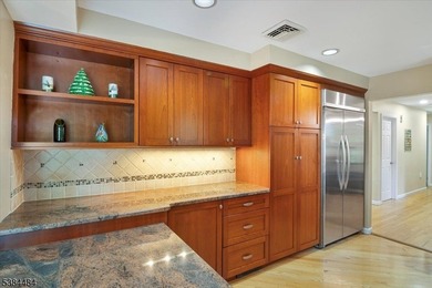 Impressive updated ranch.. Beautiful custom kitchen boasts an - photo 11