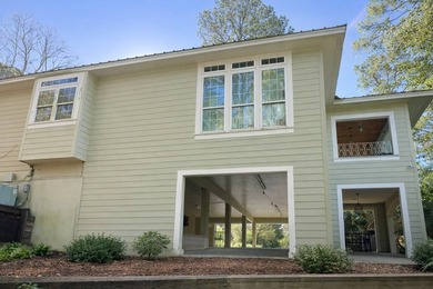 Sellers are a motivated military family. Discover an exceptional - photo 4