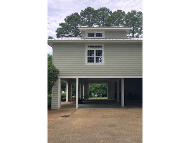 Sellers are a motivated military family. Discover an exceptional - photo 6