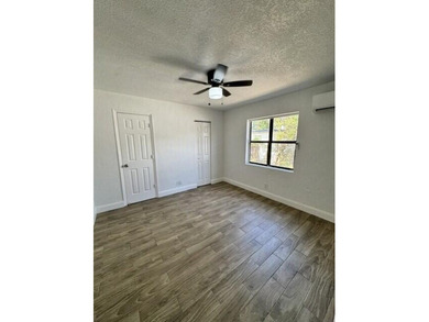 Single family home located just a few miles from the beach! New - photo 8