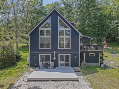 Lake Home For Sale in Dingmans Ferry, Pennsylvania