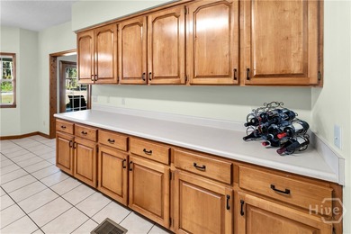 Enjoy Southern Living at its finest on this 5.5+ acre country - photo 17
