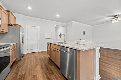 Great location near Research Park Blvd. Upgraded, 3 year old - photo 20