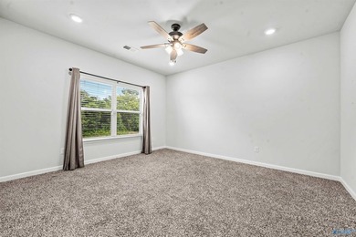 Great location near Research Park Blvd. Upgraded, 3 year old - photo 21