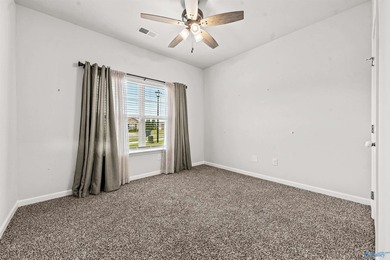 Great location near Research Park Blvd. Upgraded, 3 year old - photo 26